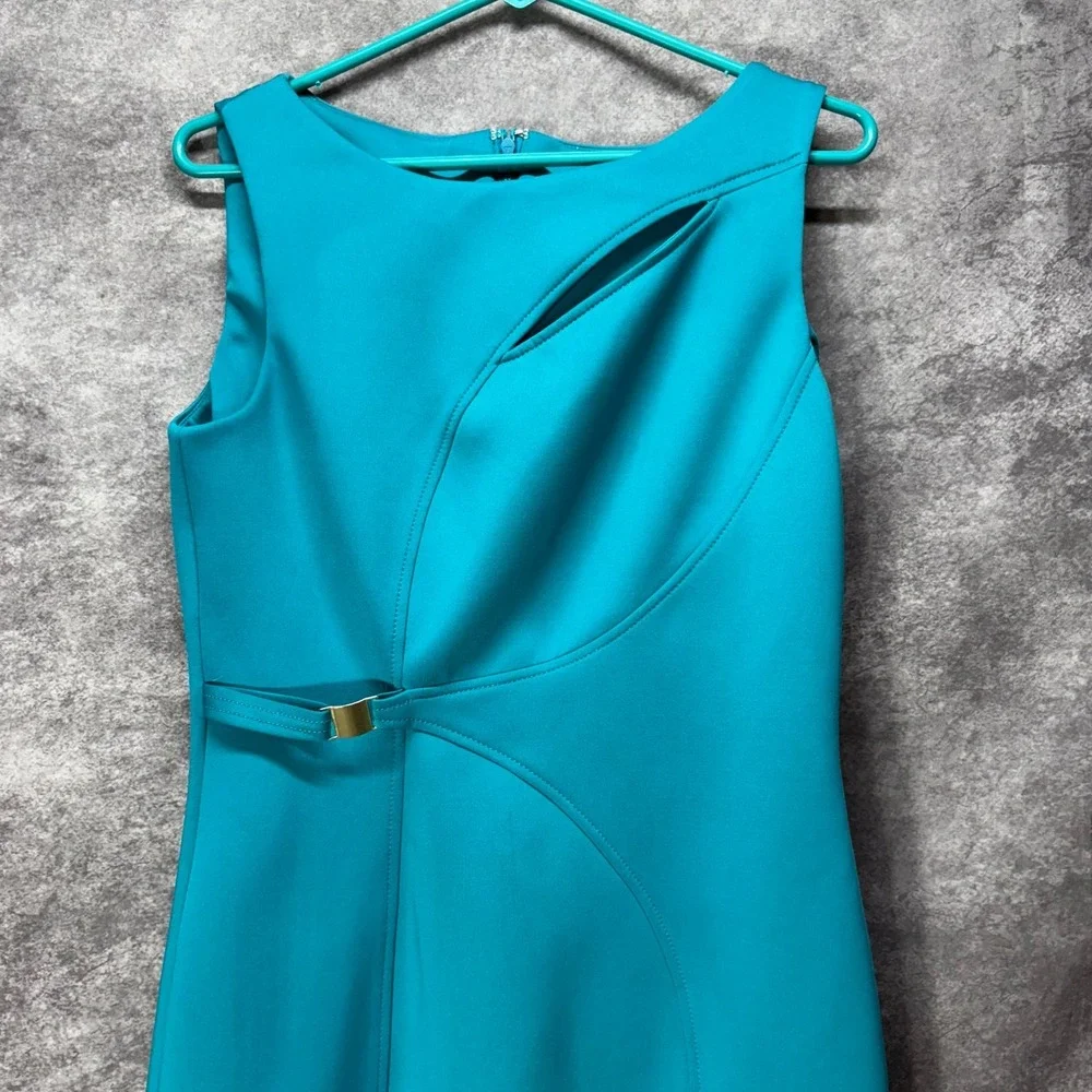 Calvin Klein Scuba Knit Sheath Dress Size 10 Teal Blue Buckle Cut Out Career - Picture 2 of 7
